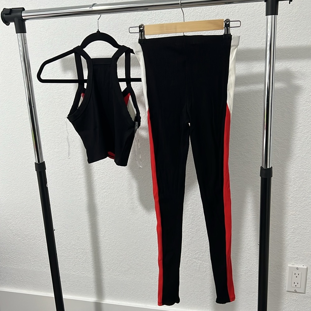 Matching set - Picture 5 of 5